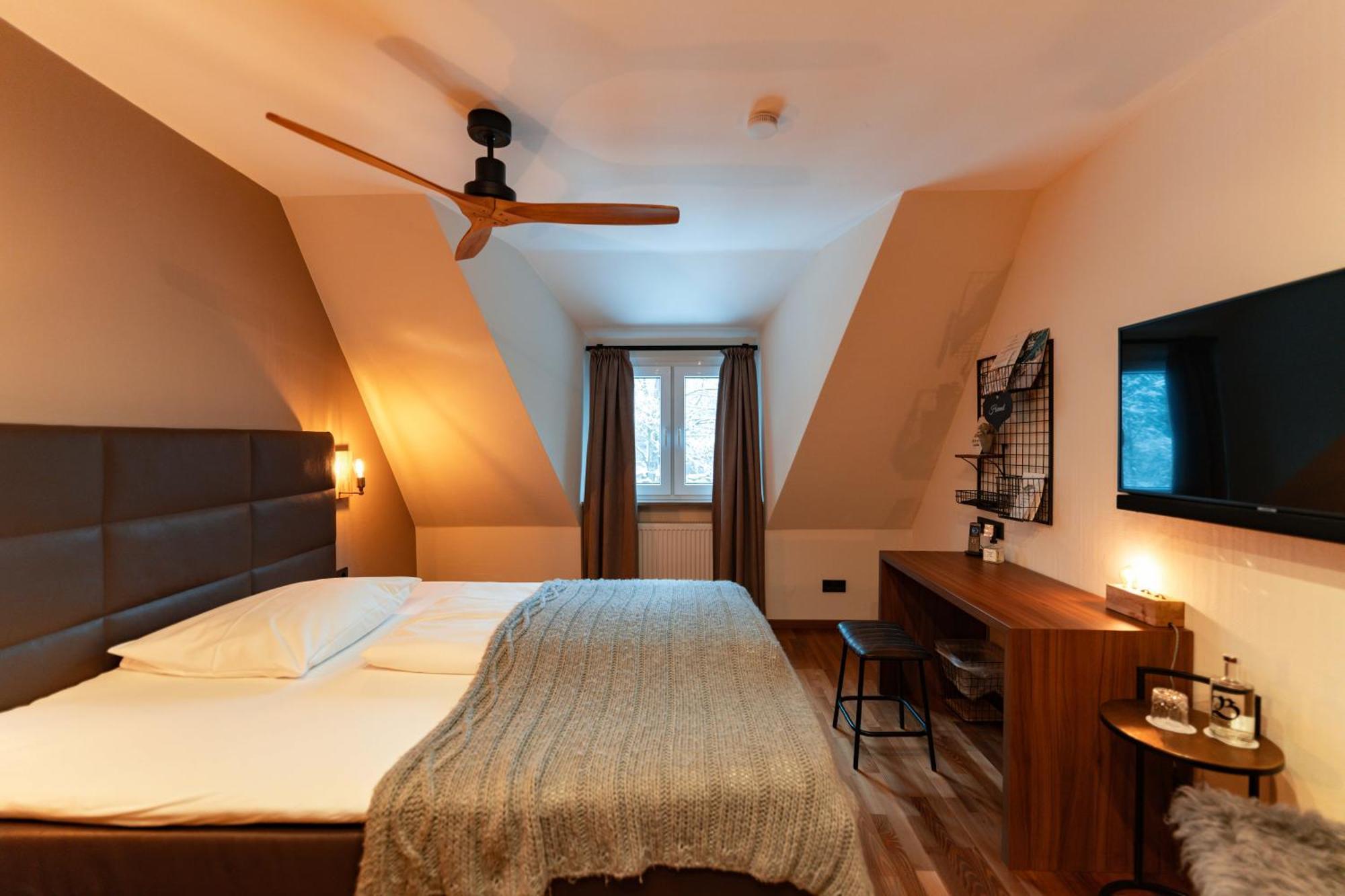 Boutique-Hotel Bayerischer Hof เคมป์เทน ห้อง รูปภาพ